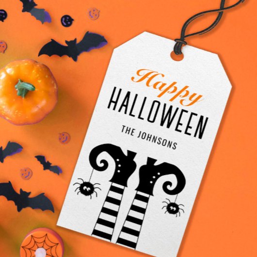 ハッピーハローウィンパーソナライズされたウィッチ足ホワイト ギフトタグ