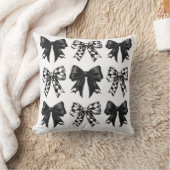 ハッピーハローウィンブラックのチェックされた弓コケット クッション (ブランケット)