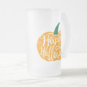 ハッピーハローウィンレタリングオン彫りカボチャ フロストグラスビールジョッキ (正面右)