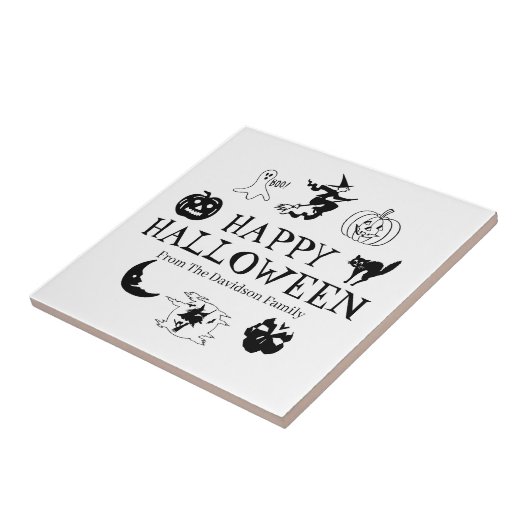ハッピーハローウィン名前をカスタムする白黒 タイル (側面)