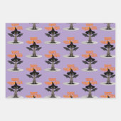 ハッピーハローウィン。翼と魔女の帽子を持つ猫 ラッピングペーパーシート (正面3)