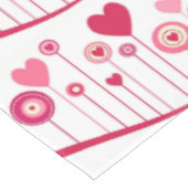 ハッピーバレンタインデーのテーブルクロス ピンク 赤 ハート テーブルクロス (アングル)