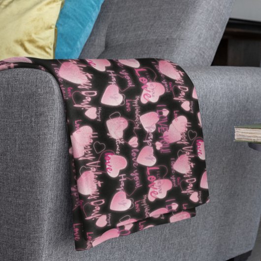 ハッピーバレンタインデーラブスクリプトピンクハート フリースブランケット