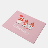 ハッピーバレンタインデー格言レッドピンク ドアマット (アングル)