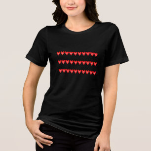 ハッピーバレンタインデー赤いハート女性 トライブレンドTシャツ