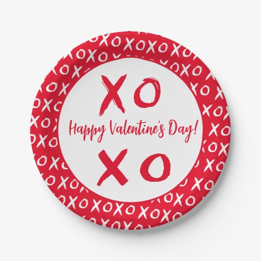 ハッピーバレンタインデー赤白色XOXOパターン ペーパープレート (正面)