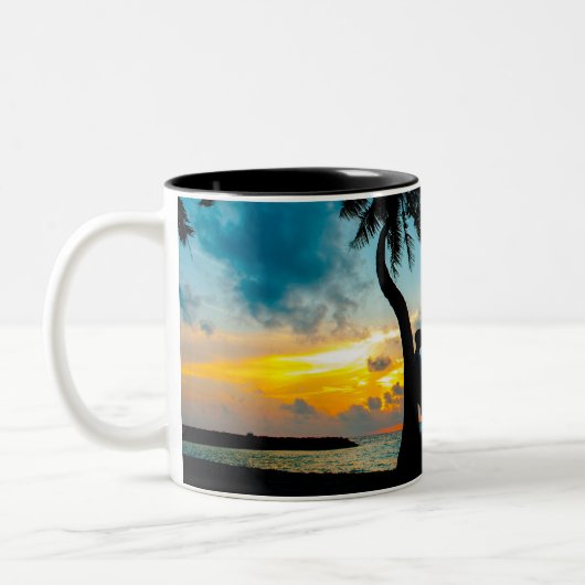 ハッピーバレンタインデー2024マグカップ ツートーンマグカップ (左)