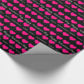 ハッピーバレンタインデー – ピンクのハートアクセント ラッピングペーパー (角)