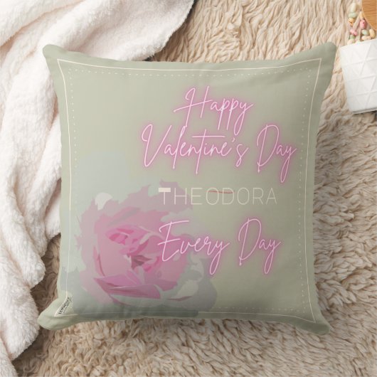 ハッピーバレンタイン牡丹ピンクグレー文字ネオンピンク クッション (ブランケット)