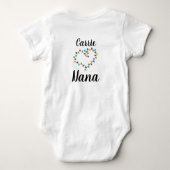 ハッピーバースデーおばあちゃん カスタマイズ名前入りオリジナルデザイン ベビーボディスーツ (裏面)