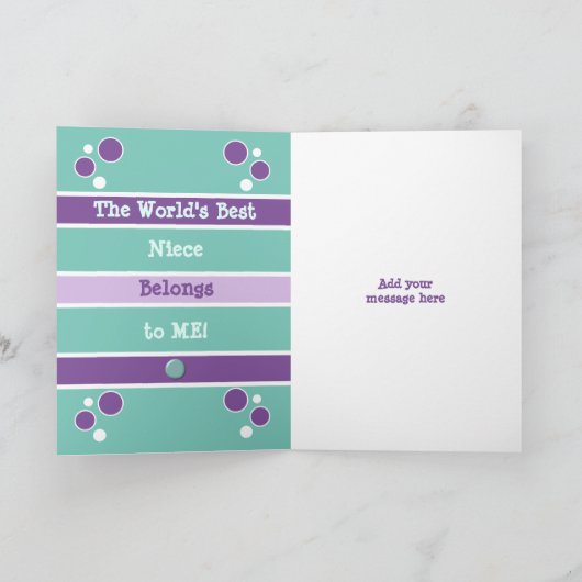 ハッピーバースデーかわいい姪の任意のエイジングパープルグリーン カード (内部)