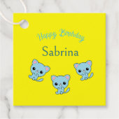 ハッピーバースデーかわいい弾みのある青い子猫イエロー フェイバータグ (正面)