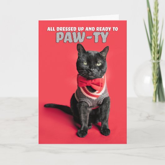 ハッピーバースデーでセーターを着たかわいい猫 シーズンカード (正面)