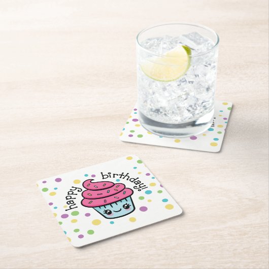 ハッピーバースデーのカップケーキのコースター スクエアペーパーコースター (インサイチュ)