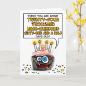 ハッピーバースデーのカップケーキ- 68歳 カード (黄色い花)