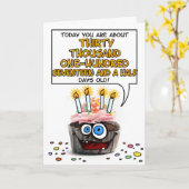 ハッピーバースデーのカップケーキ- 82歳 カード (黄色い花)