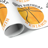 ハッピーバースデーのバスケットボールのパーソナライズなスポーツの子供 ラッピングペーパー (ロールコーナー)