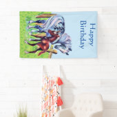 ハッピーバースデーのパステル調の母馬のブラウンのベビーの子馬 横断幕 (インサイチュ)