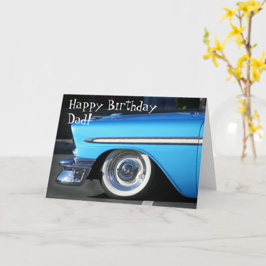 ハッピーバースデーのパパクラシックな車の挨拶状 カード (黄色い花)