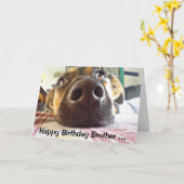 ハッピーバースデーの兄弟者私がに調べる! かわいい犬 カード (黄色い花)