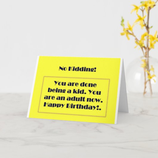 ハッピーバースデーの若者の視線 カード (黄色い花)