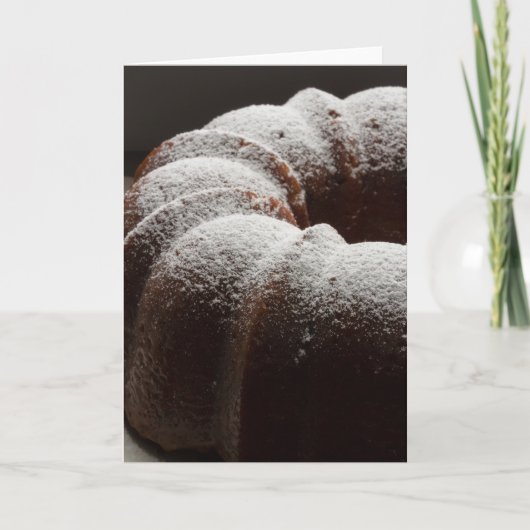 ハッピーバースデーのBundtのケーキ カード (正面)