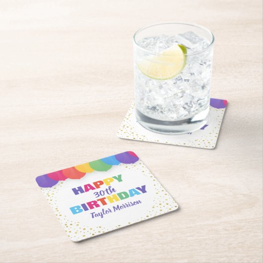 ハッピーバースデーカスタムの年齢の名前のブカラフルルーン スクエアペーパーコースター (インサイチュ)