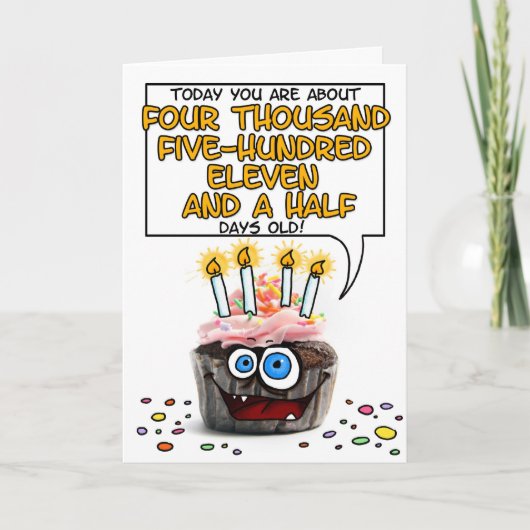 ハッピーバースデーカップケーキ – 12歳 カード (正面)