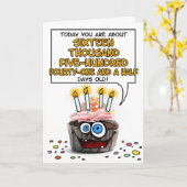 ハッピーバースデーカップケーキ – 45歳 カード (黄色い花)