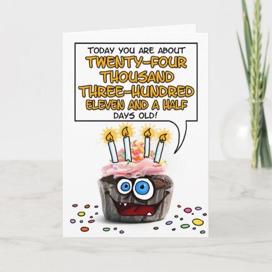 ハッピーバースデーカップケーキ – 66歳 カード (正面)