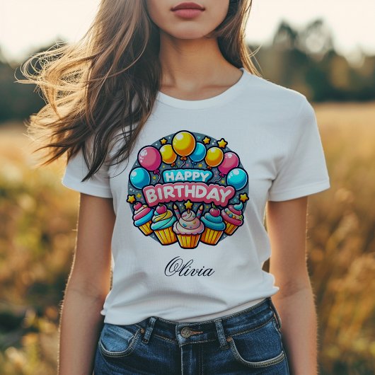 ハッピーバースデーカラフルバルーンとカップケーキ Tシャツ