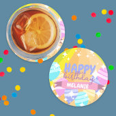 ハッピーバースデーカラフル風船が輝く ラウンドペーパーコースター