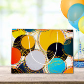 ハッピーバースデーカラフル80のレトロ抽象芸術金ゴールド ラージペーパーバッグ