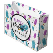 ハッピーバースデーキッドの名前サマーアイスポップ・アートのパーティー ラージペーパーバッグ (正面アングル)