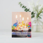 ハッピーバースデーキャンドル付きカップケーキ ポストカード (スタンド正面)