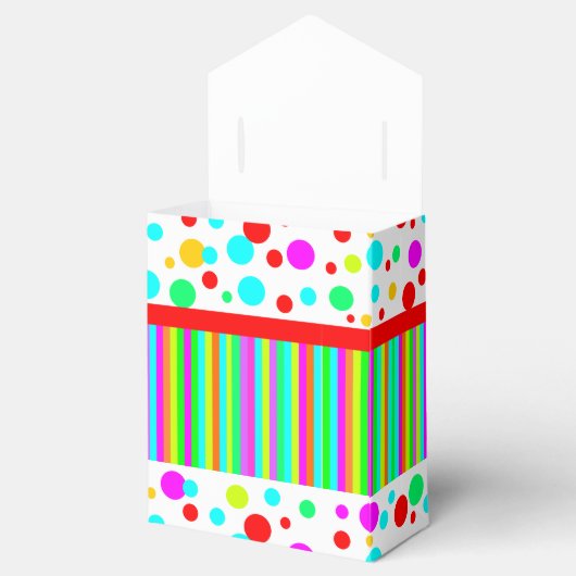 ハッピーバースデーギフトボックス フェイバーボックス (オープン)