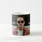 ハッピーバースデーシンプルタ20歳の写真の追加モダン日 コーヒーマグカップ (中央)