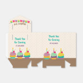 ハッピーバースデーチルドレンカラフルズカップケーキバンティング フェイバーボックス (折り畳みなし)