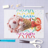 ハッピーバースデーティッシュペーパーストロベリーアイスクリーム 薄葉紙 (クラフト)