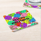 ハッピーバースデーピックボールバルーン紙吹雪白 スクエアペーパーコースター (アングル)