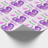 ハッピーバースデーピンクドラゴンガールズネームカスタム ラッピングペーパー (角)