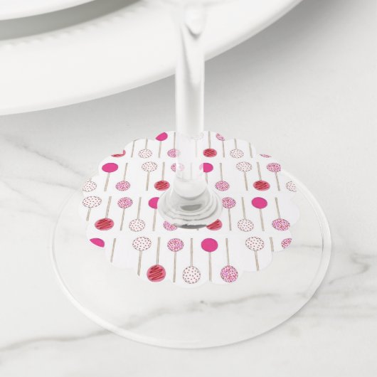 ハッピーバースデーピンクフロストケーキポップパーティー ワイングラスタグ (クローズアップ)