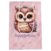 ハッピーバースデーピンクブラウンフクロウの光沢のあるピンク ミディアムペーパーバッグ (裏面)