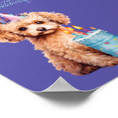 ハッピーバースデープードルとパーティーハット&ビディーケーキ ポスター (角)