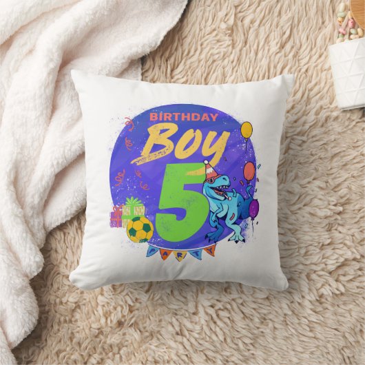 ハッピーバースデーボーイ第5期誕生日恐竜 クッション (ブランケット)