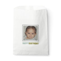 ハッピーバースデーミニマル写真