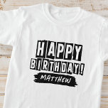 ハッピーバースデーモダンよくはしゃぐおもしろいシンプル挨拶 Tシャツ<br><div class="desc">このシンプルデザインモダンは可愛いサンセリフタイポグラフィで構成されている。</div>