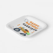 ハッピーバースデーモダンモンスターカートラック名 ペーパープレート (傾斜あり)
