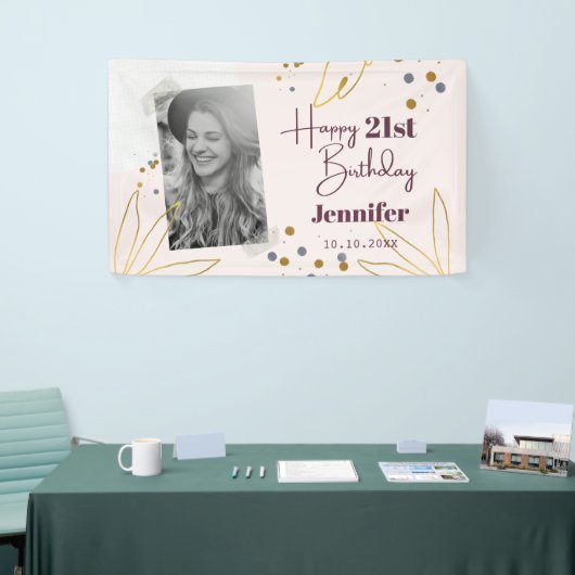 ハッピーバースデー任意の年のピンクパーソナライズされた色 横断幕 (トレードショー)