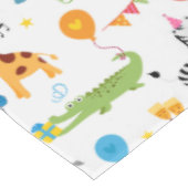 ハッピーバースデー動物パーティープリント テーブルクロス (アングル)